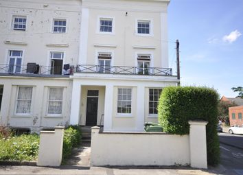 Thumbnail Flat to rent in Grosvenor Street, Cheltenham