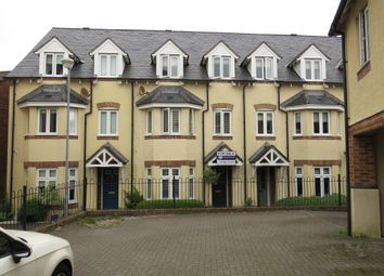 3 Bedroom Town house for sale