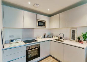 Thumbnail Flat for sale in Brook Road, Redhill