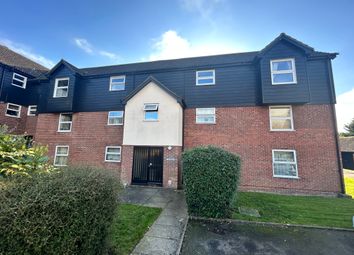 Thumbnail 2 bed flat to rent in Stonecrop, Colchester