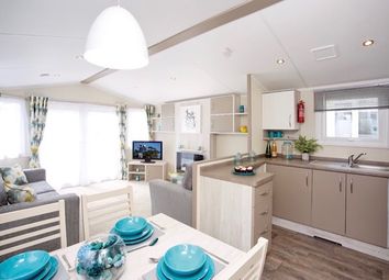 Thumbnail 2 bed lodge for sale in Silverhill Holiday Park, Spalding