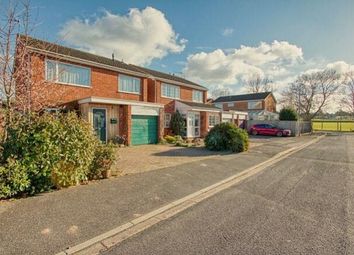 Thumbnail 4 bed detached house for sale in Fulwood Close, Taunton