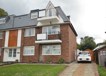 Thumbnail 2 bed flat to rent in Corrie Road, Addlestone