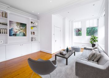 Thumbnail 3 bedroom end terrace house to rent in Greencoat Place, London