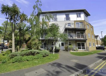 Thumbnail 2 bed flat for sale in Primrose Place, Isleworth