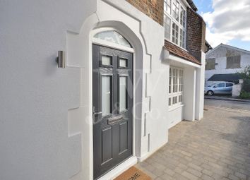 2 Bedroom Semi-detached house for rent