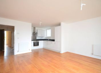 Thumbnail 2 bedroom flat to rent in Clayponds Lane, Brentford