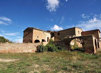 Thumbnail 10 bed country house for sale in Strada Provinciale 75, Montalcino, Toscana