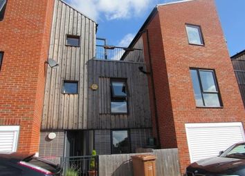 2 Bedroom Town house for rent
