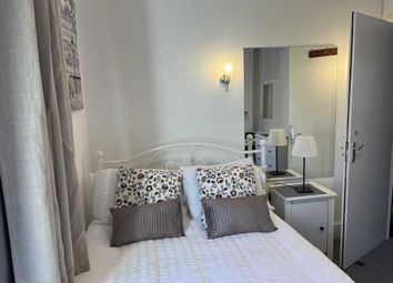 Thumbnail Room to rent in Room 3, 25 Springfield Road, Guildford, Surrey