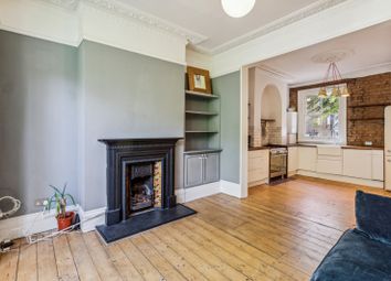Thumbnail 3 bedroom flat to rent in Brooke Road, Stoke Newington Central