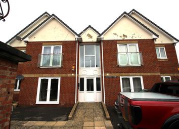 Thumbnail 2 bed flat for sale in Henderson Road, Southsea