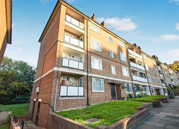Thumbnail Flat for sale in Commonwealth Way, London