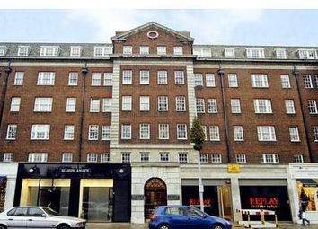 2 Bedrooms Flat to rent in Pelham Court, Fulham Road SW3