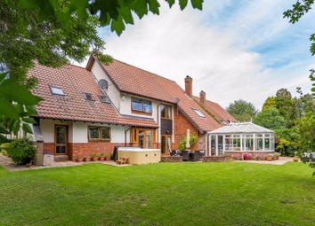 Thumbnail Detached house for sale in Mallard Croft, Haddenham, Aylesbury