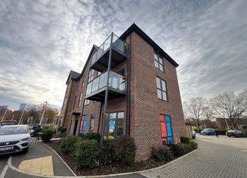 Thumbnail Flat for sale in Bridle Road, Arborfield Green, Reading