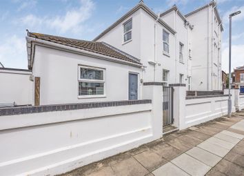 Thumbnail Flat for sale in Cottage Grove, Southsea