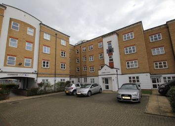 1 Bedrooms Flat to rent in Corbidge Court, Glaisher Street, Greenwich SE8