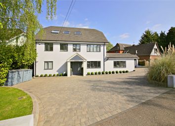 Thumbnail Country house for sale in Gills Hill Lane, Radlett, Hertfordshire