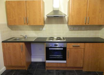 Thumbnail 1 bed flat to rent in Heaton St, Gainsborough