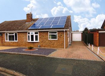 2 Bedrooms Semi-detached bungalow for sale in Drysdale Close, Wickhamford WR11
