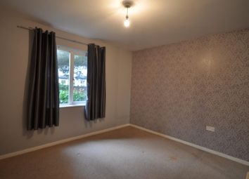 Thumbnail 1 bed flat to rent in Farthing Close, Watford