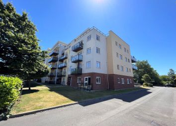 Thumbnail Flat for sale in Gisors Road, Southsea