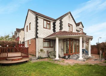 Thumbnail 5 bed detached house for sale in Westmorland Avenue, Luton