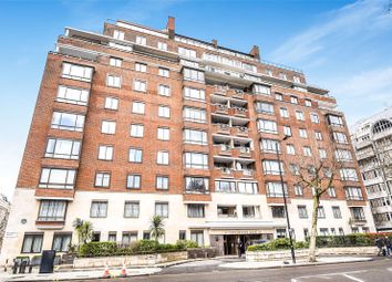 3 Bedrooms Flat to rent in Porchester Gate, Bayswater Road, London W2