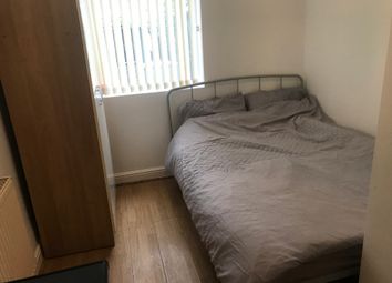 Thumbnail Room to rent in 28 Burton Avenue Bedroom 2, Balby, Doncaster