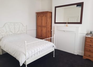 Thumbnail Room to rent in Stanley Road, Southend On Sea