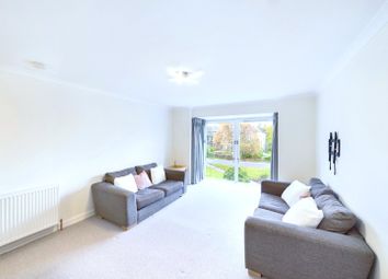 Thumbnail 3 bed flat to rent in Gillsland Park, Merchiston, Edinburgh