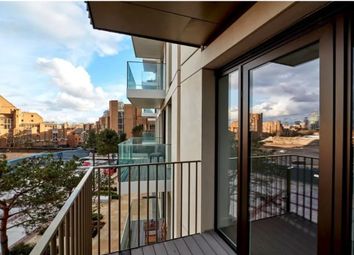 Thumbnail 2 bed flat to rent in Admiralty House, Wapping, London