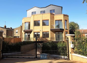 Thumbnail 2 bed flat for sale in Palmerston Road, Buckhurst Hill