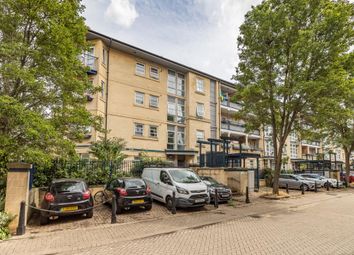 Thumbnail 2 bed flat for sale in Watermead Close, Bath