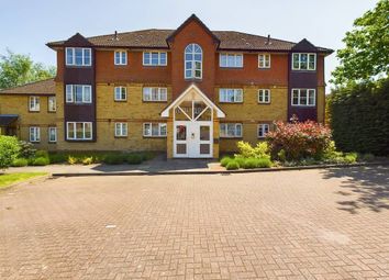 Thumbnail Flat for sale in Thompson Way, Rickmansworth, Hertfordshire