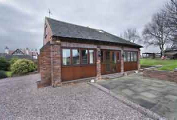 1 Bedroom Detached house for rent