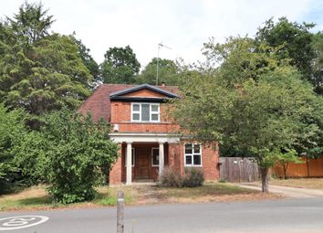 Thumbnail 2 bed detached house to rent in West Avenue, Hersham, Surrey