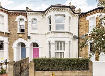 3 bed flat for sale in Harbut Road, London SW11