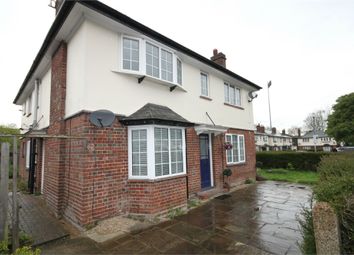 3 Bedrooms Maisonette to rent in Hayes Close, Chelmsford CM2