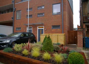 3 Bedroom End terrace house for rent