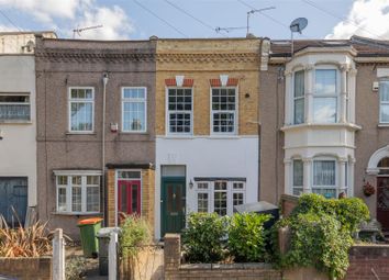 Thumbnail Property for sale in Chestnut Avenue, London