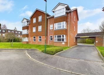 Thumbnail 2 bed flat for sale in Bowes Close, Horsham, West Sussex