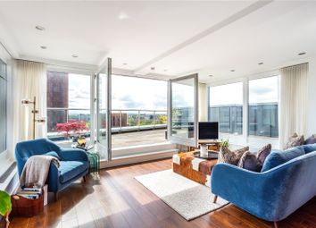 Thumbnail Flat for sale in Lumiere Building, City Road East, Manchester