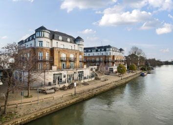 Thumbnail Flat for sale in Staines, Staines Upon Thames
