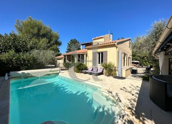 Thumbnail 5 bed villa for sale in L'isle-Sur-La-Sorgue, Provence-Alpes-Cote D'azur, 84800, France