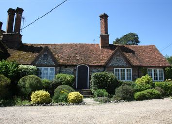 2 Bedroom Semi-detached house for rent