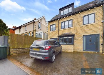 Thumbnail Town house for sale in Aberdeen Terrace, Clayton, Bradford, West Yorkshire