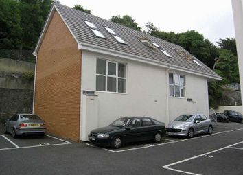 2 Bedroom End terrace house for rent