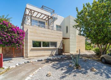 Thumbnail Villa for sale in Esentepe, Kyrenia, North Cyprus, Esentepe